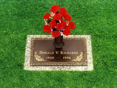 Richards Bronze and Vase Flat Marker One Person Cemetery