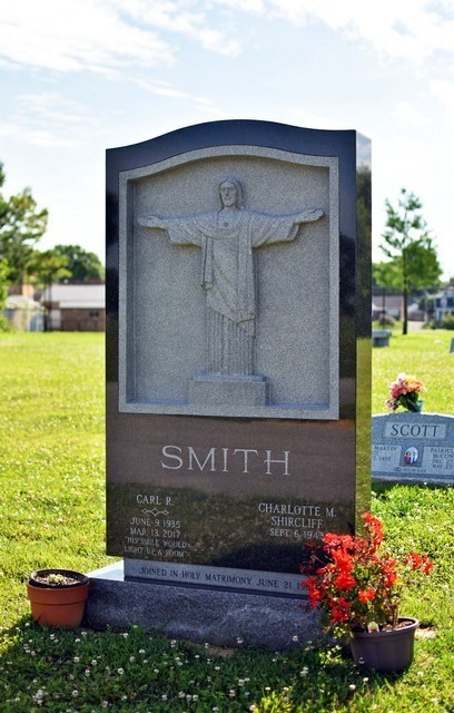 Smith Companion Monument with Sculpted Granite Jesus